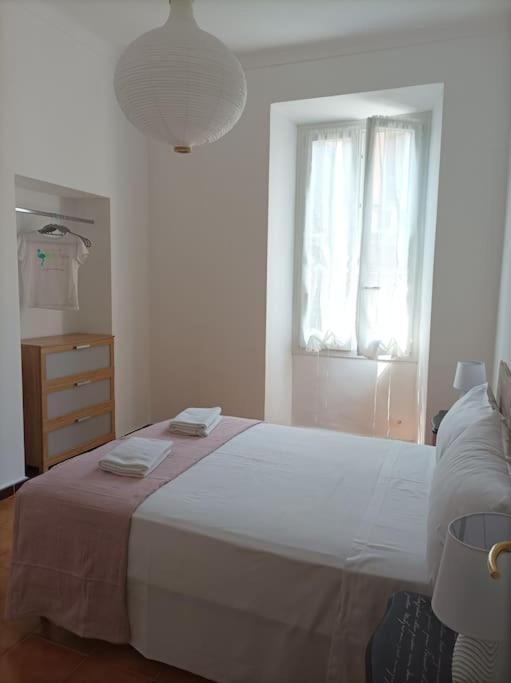 Nuova Casa Aprosio, Centrale E Vicina Al Mare Ventimiglia Kültér fotó